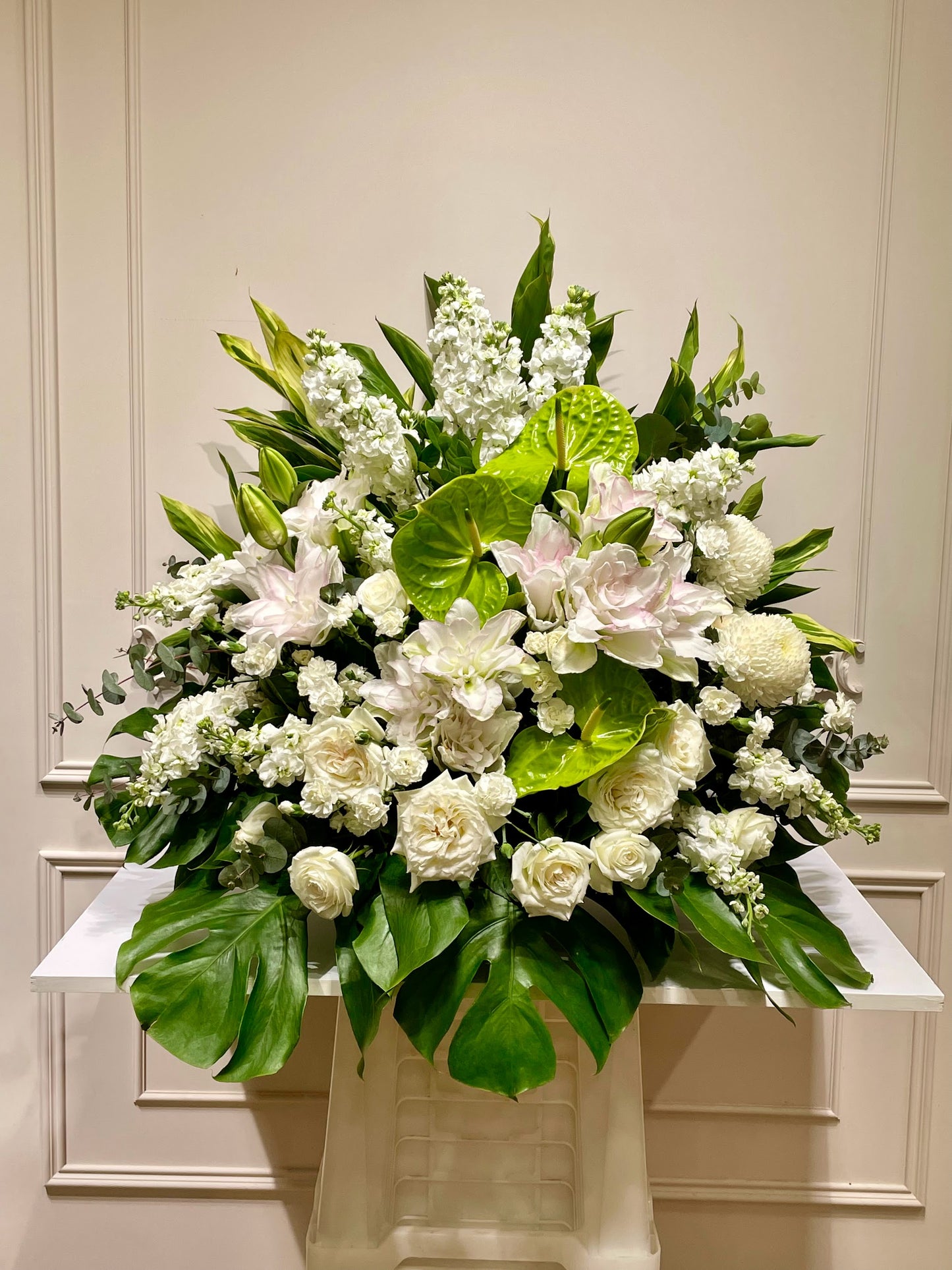 FF 1021 悼念花籃