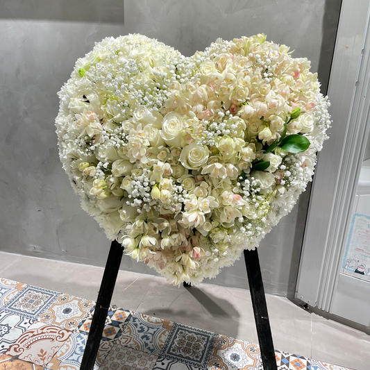 FF 1007 悼念心形花牌
