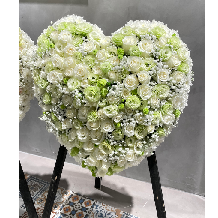 FF 1008 悼念心形花牌